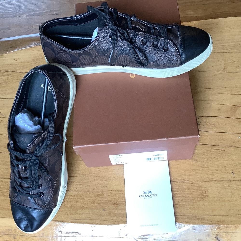 Coach parkway brown C sneaker shoe 11 women’s like new men’s Q6733